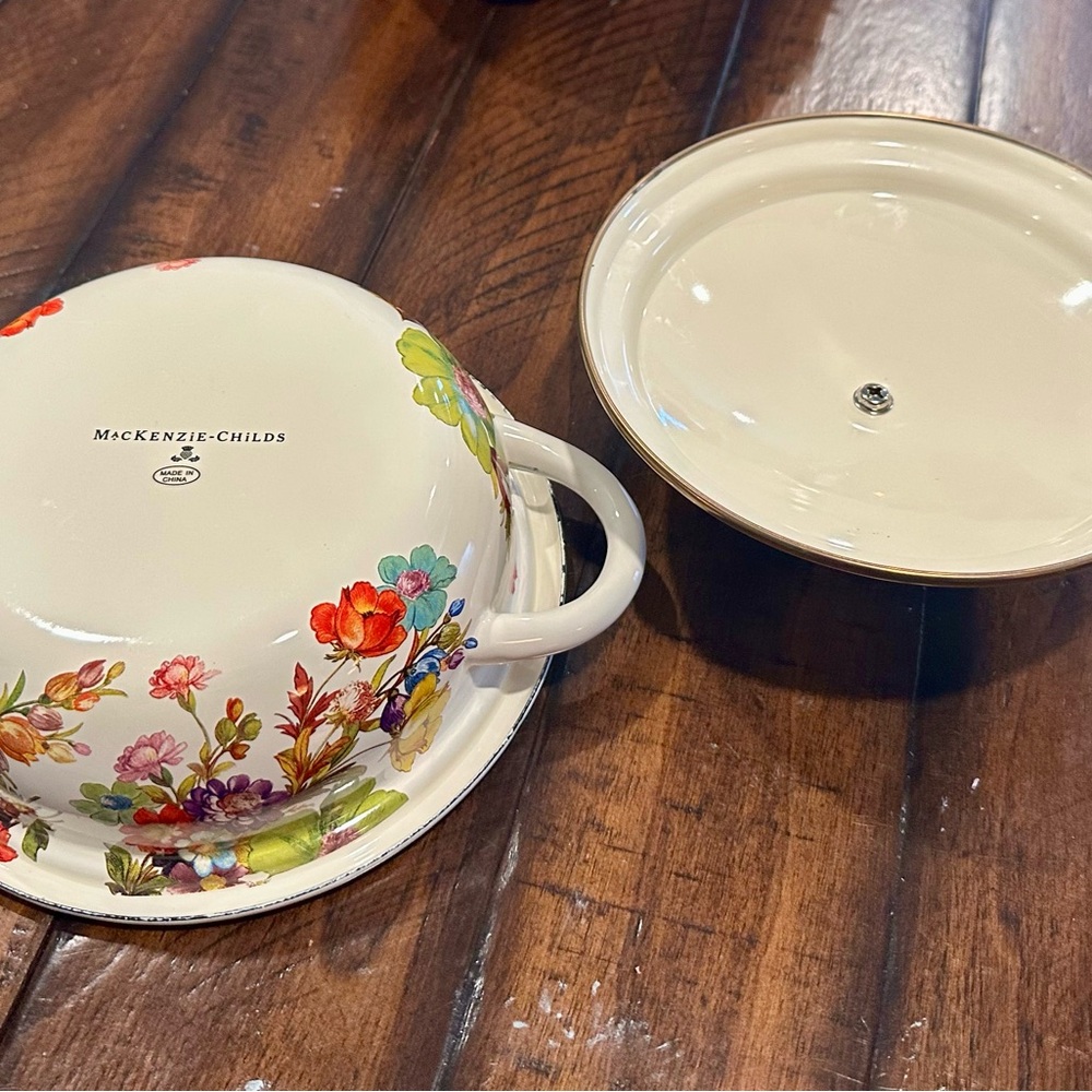 Mackenzie-Childs White Flower Market 8.25” Lidded Casserole - Picture 5 of 7
